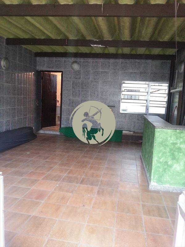 Casa à venda com 3 quartos, 180m² - Foto 6