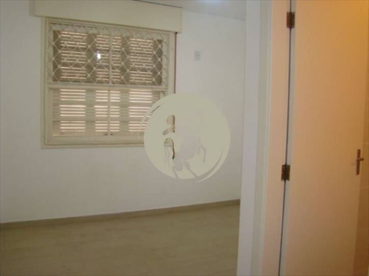 Casa à venda com 4 quartos, 230m² - Foto 17