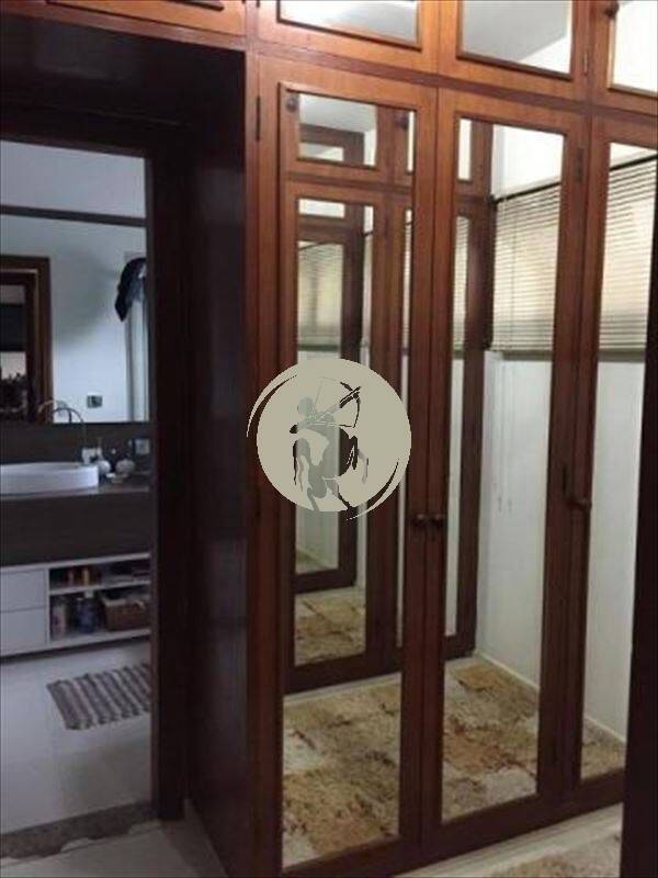 Casa de Condomínio à venda com 3 quartos, 300m² - Foto 14