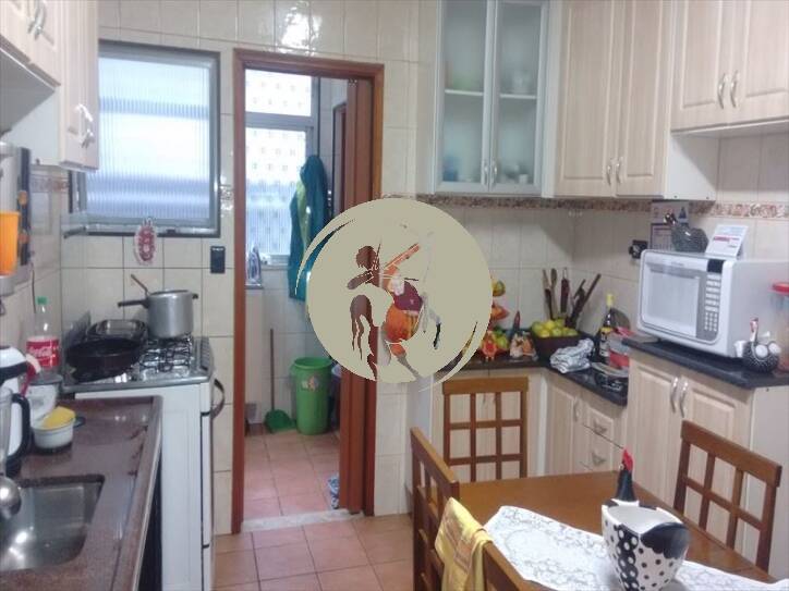 Apartamento à venda com 3 quartos, 110m² - Foto 19