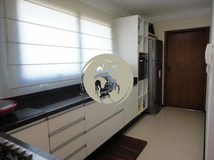 Apartamento à venda com 3 quartos, 110m² - Foto 7