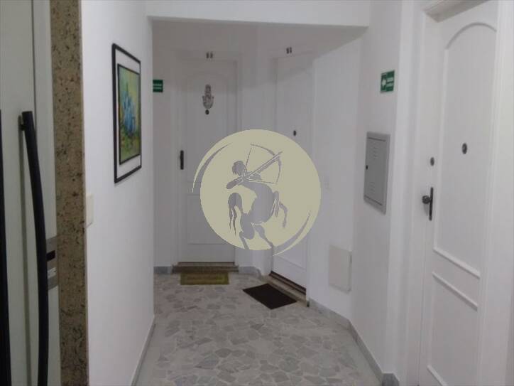 Apartamento à venda com 2 quartos, 100m² - Foto 32