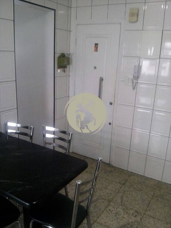 Apartamento à venda com 2 quartos, 90m² - Foto 11