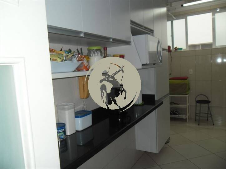 Apartamento à venda com 2 quartos, 83m² - Foto 12