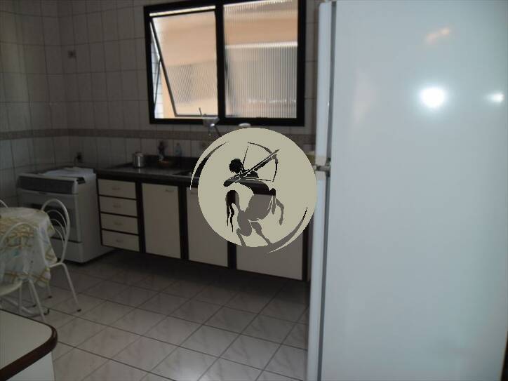 Apartamento à venda com 3 quartos, 107m² - Foto 6