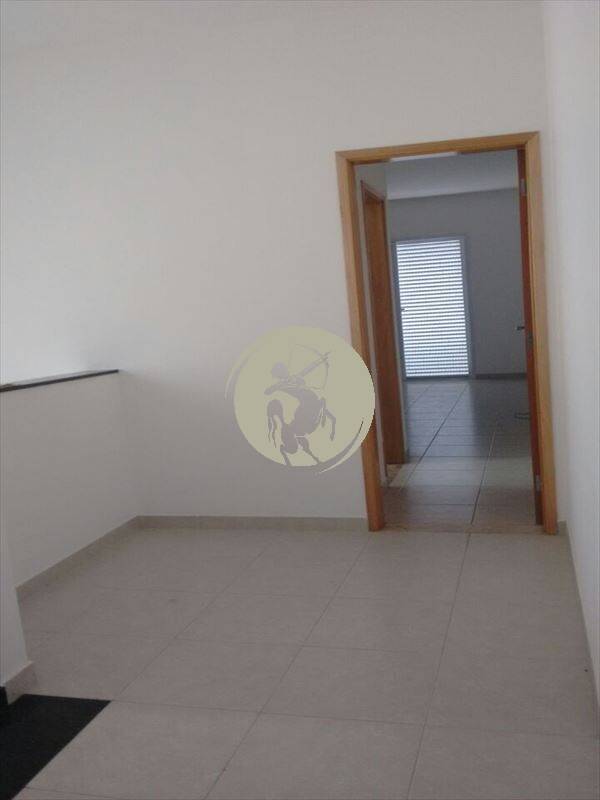 Casa à venda com 3 quartos, 168m² - Foto 8