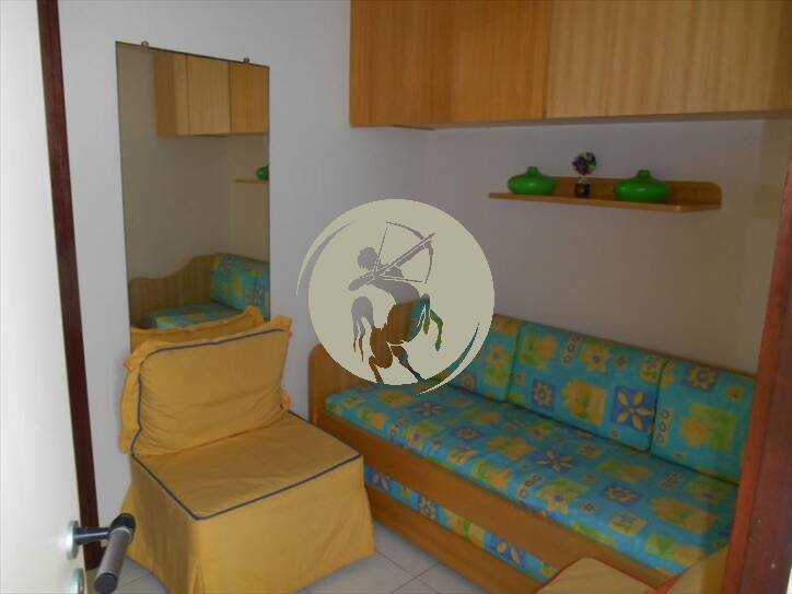 Apartamento à venda com 3 quartos, 200m² - Foto 4