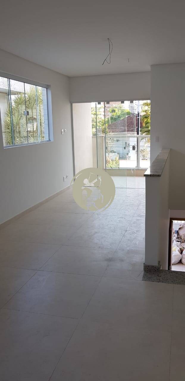 Casa à venda com 2 quartos, 77m² - Foto 11