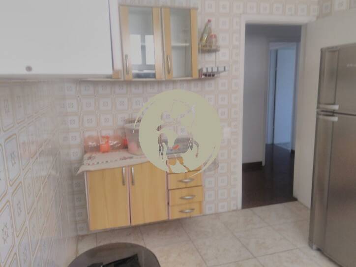 Apartamento à venda com 3 quartos, 135m² - Foto 7