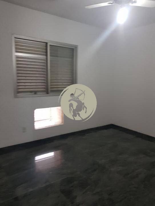 Apartamento à venda com 4 quartos, 190m² - Foto 29