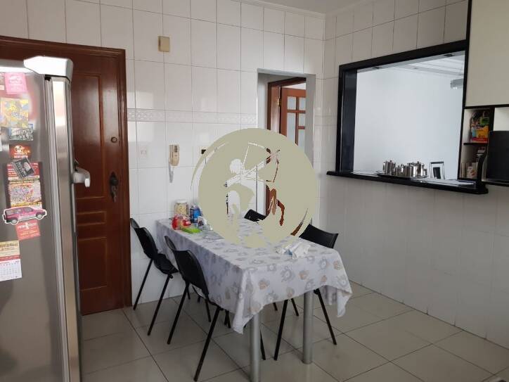 Apartamento à venda com 3 quartos, 158m² - Foto 4