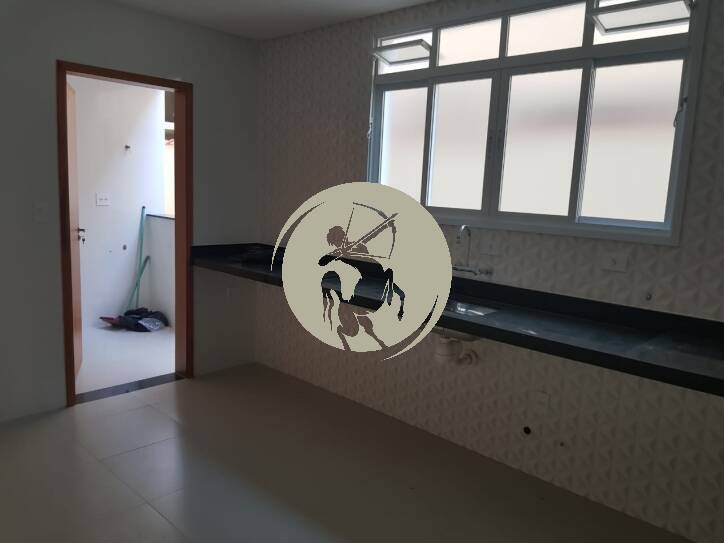 Casa à venda com 3 quartos, 140m² - Foto 2