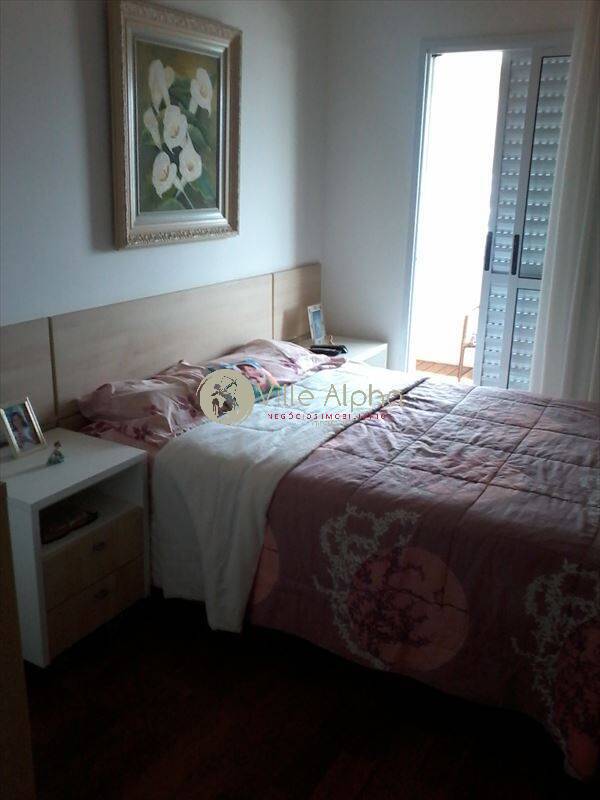 Apartamento à venda com 3 quartos, 135m² - Foto 23